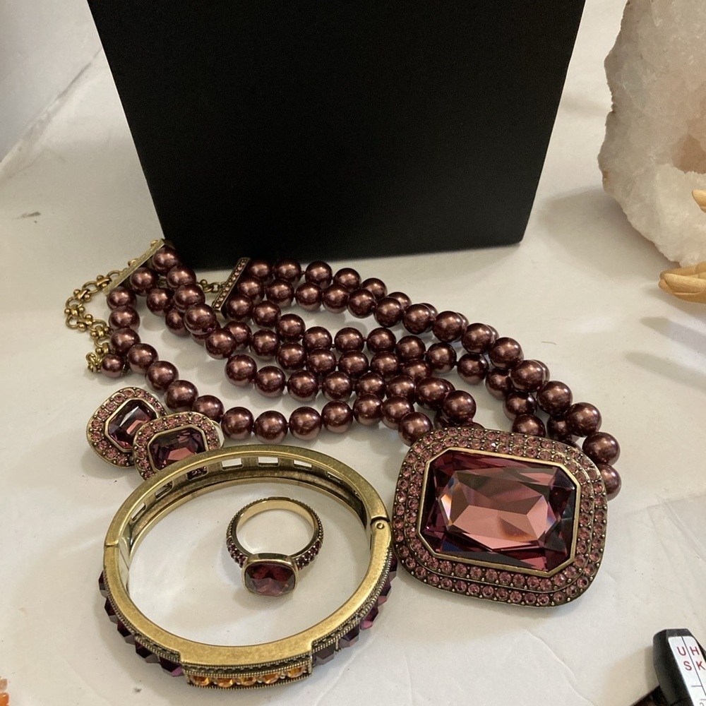 Vintage Heidi Daus Parure set. Necklace, bracelet, earrings and ring.